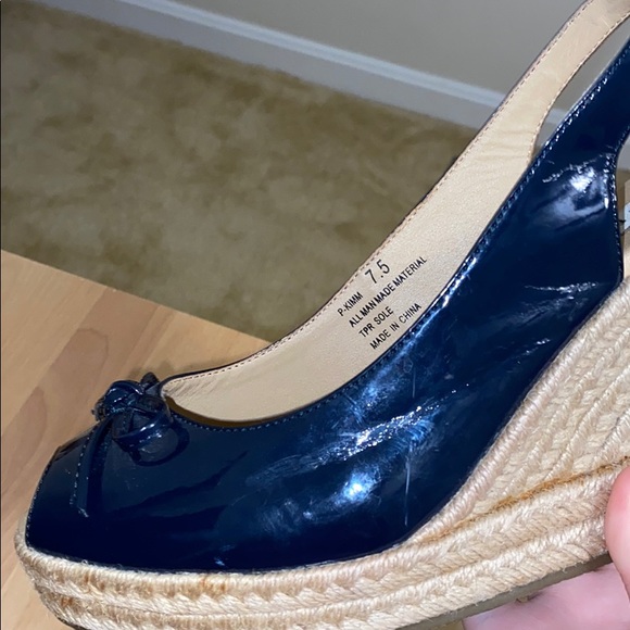 steve madden leather bow wedges - Picture 7 of 7